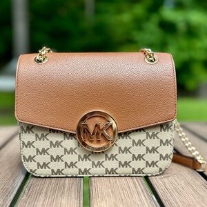 Michael Kors Fulton Crossbody Purse